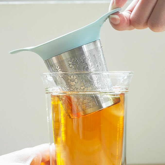 Tea Basket For Loose Tea Loose Leaf Tea Steeper For Loose Leaf Tea Stainless Tea Infuser Fine Mesh Tea Infuser Tea Filter Strainer Tea Diffusers For Loose Tea Brewer (Bee Still)