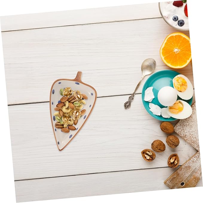 PRETYZOOM Hand-painted Leaf Dish Small Ceramic Plate for Condiments Salads and Appetizers