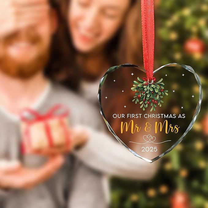 First Christmas Married Ornament 2025 - Wedding Gifts - Mr and Mrs Gifts - Wedding Gift for Couples 2025, Bride, Future Mr and Mrs - Bridal Shower Gift for Married Newlywed - Glass Ornament