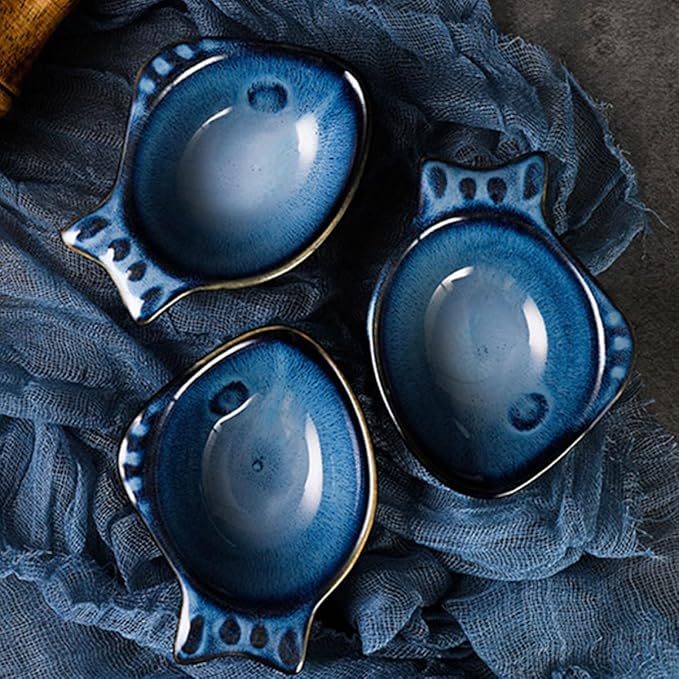 Alipis 2pcs Fish Style Ceramic Sauce Dishes Small Appetizer Plates for Condiments Vinegar and Dipping Sauces for Snacks and Desserts for Home Use