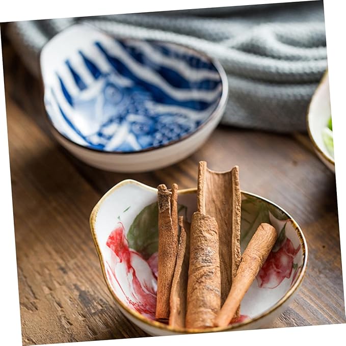 Mobestech 3Pcs Ceramic Appetizer Plates Hand Painted Sauce Bowls for Dipping Seasoning Kitchen Tableware for Home School Picnic Travel Random Styles