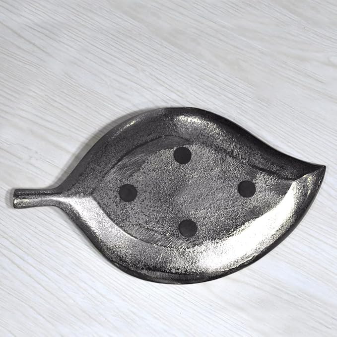 BBH Home's Handmade Silver Novelty Shaped Aluminium Tray 10.82 x 6.10 x 0.78 AMBBVK037AB2020