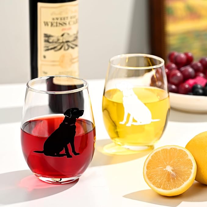 Futtumy Labrador Retriever Wine Glasses - Set of 2, Gifts for Dog Lovers for Christmas, Birthday, Mother's Day - 17Oz Women's Wine Glasses