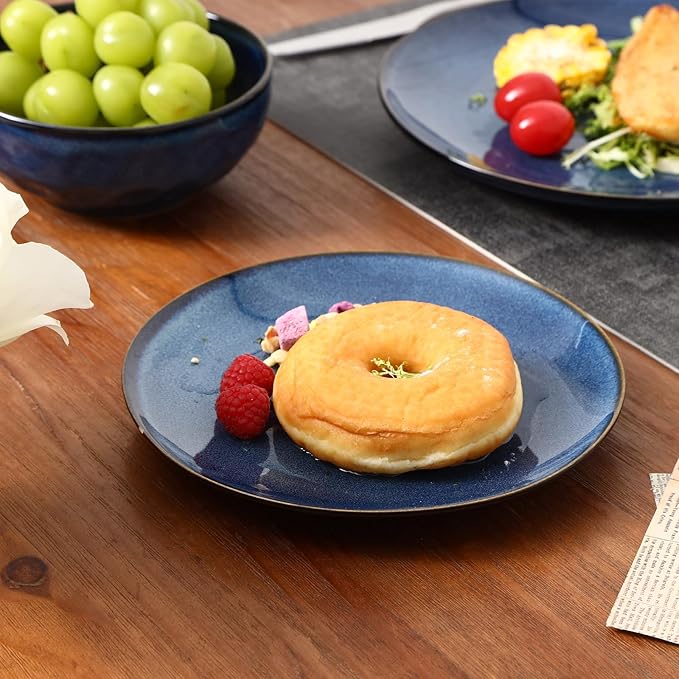 vicrays Ceramic Round Plates Set of 6 - Porcelain 8 inch Dinner Plates for Salad Dessert Appetizer Bread - Microwave Oven and Dishwasher Safe - Blue