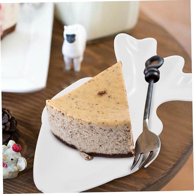 Fish Shaped Ceramic Plate Dessert Serving Dipping Bowl Decorative Snack Dish for Salad Soup Appetizer
