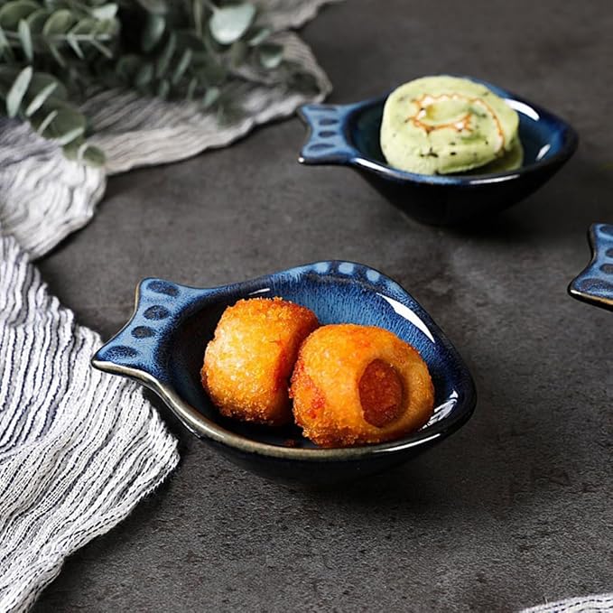 Alipis 2pcs Fish Style Ceramic Sauce Dishes Small Appetizer Plates for Condiments Vinegar and Dipping Sauces for Snacks and Desserts for Home Use