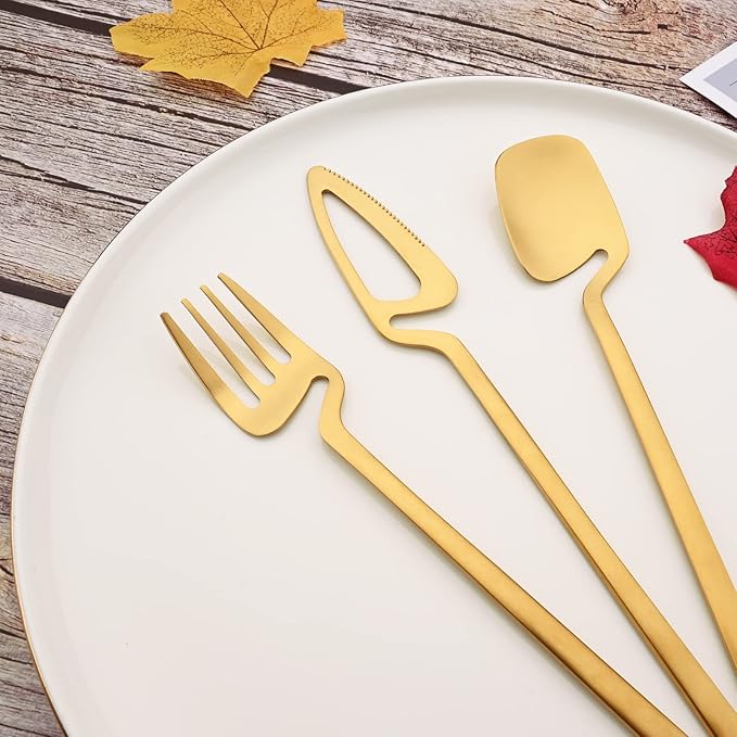 JASHII 28-Piece Silverware Set, 304 Stainless Steel Flatware Cutlery Set Service for 4, Metal Eating Utensil Set, Including Fruit Fork and Ice scoop, Hangable & Matte - Dishwasher Safe - Gold