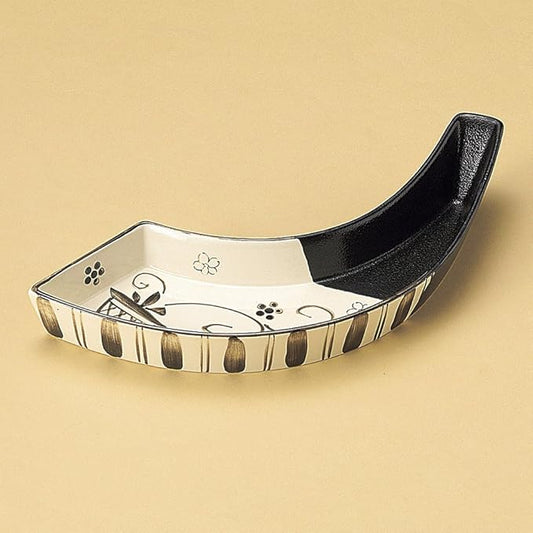 Black Oribe Twist Appetizer Plate, 11.8 x 3.5 x 1.8 inches (30 x 9 x 4.6 cm), 14.2 oz (423 g), Protruding Plate, Restaurant, Ryokan, Japanese Tableware, Stylish, Commercial Use
