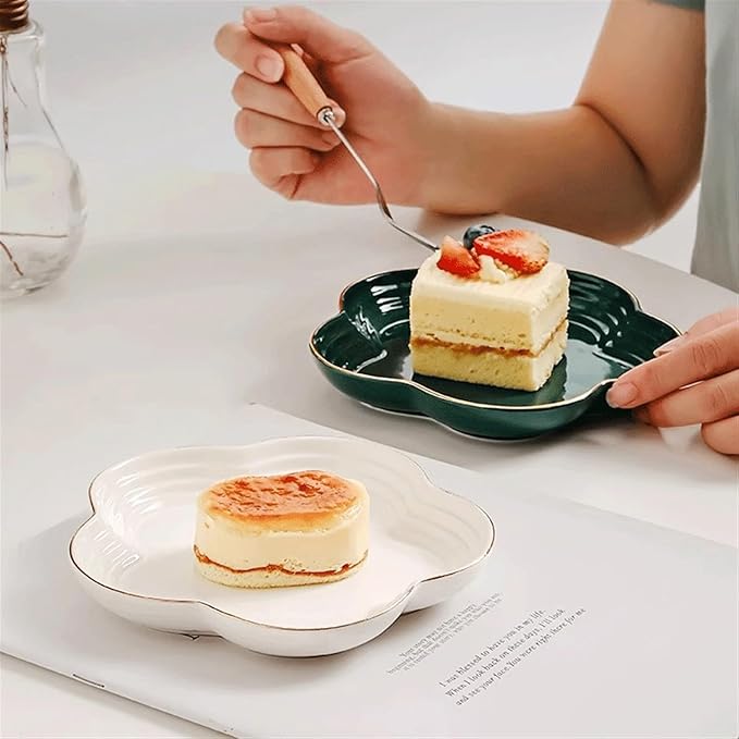 Appetizer Bowls Ceramic Appetizer Plates 5.7 inch Phnom Penh Petal Shaped Dessert Plate Afternoon Tea Cake Dish Dinner Serving Plates for Dessert Cake Snack Salad Bowls (Color : 1)