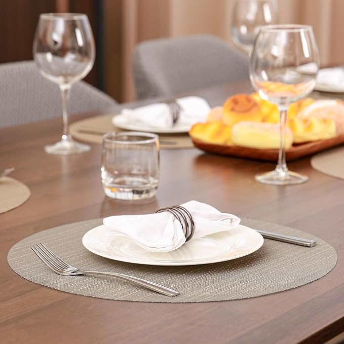 Round Placemats Set of 4 Heat Resistant Vinyl Placemats 15 inch Washable Non-Slip Table Mats Woven Place Mats for Dining Table (Golden Silver, Set of 4)
