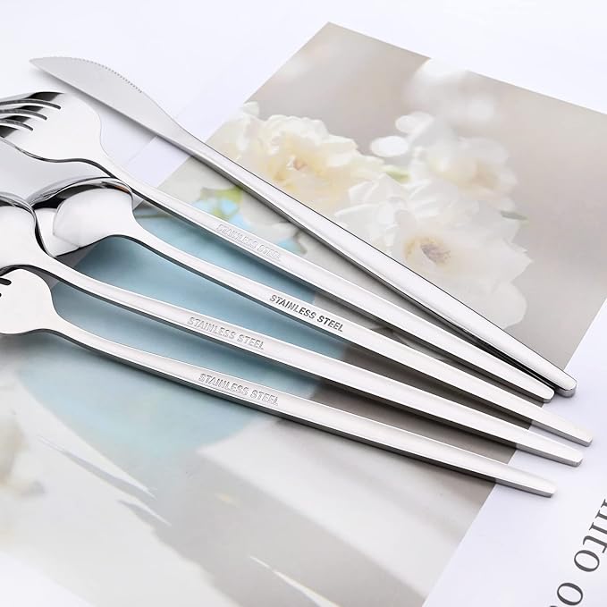 30Pcs Silver Simplicity Mirror Finished Cutlery Set, 18/0 Stainless Steel Daily Use Silverware Kitchen Home Restaurant Party Dessert Flatware Set Include Knife/Fork/Spoon, Service For 6