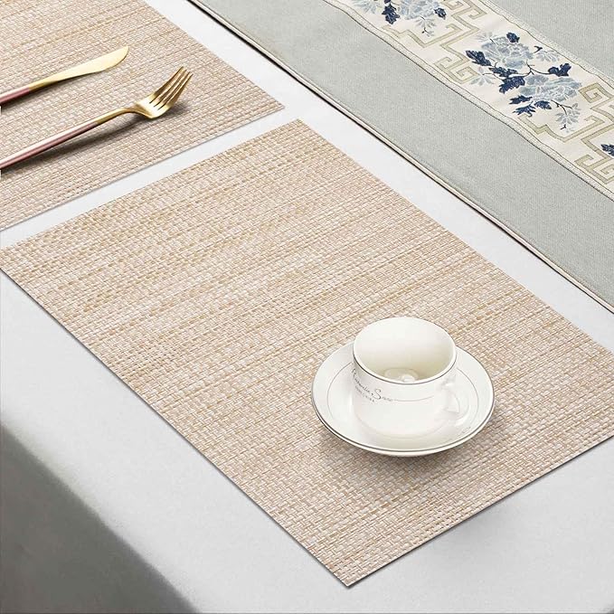 AHHFSMEI Placemats for Dining Table Set of 6 Woven Vinyl Plastic Place Mats Non-Slip Heat Insulation Stain Resistant Table Mats Washable Easy Clean Placemats (Linen Beige)