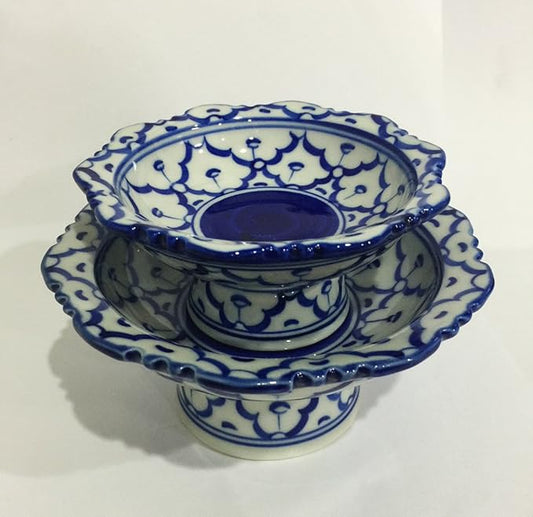 Hand Painted Footed Plate Siamese Traditional Porcelain Multifuntional Plate White and Blue