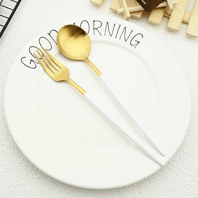 30-piece White and Gold Silverware Set with Steak Knives for 6, 18/0 Stainless Steel Flatware Cutlery Set, Hand Wash Recommended,Matte Finished