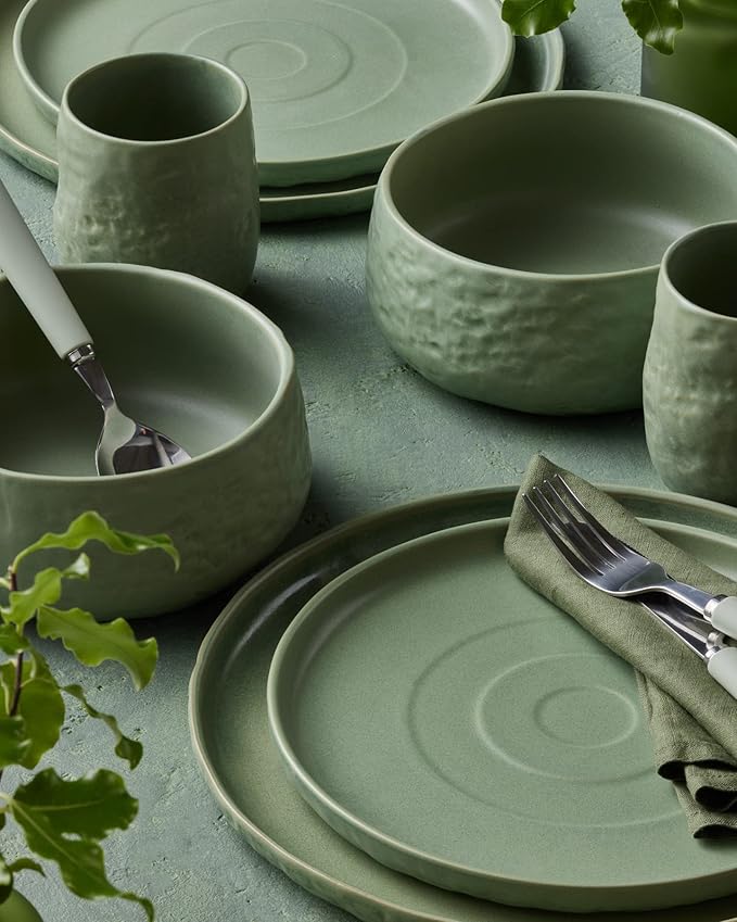 Stone by Mercer Project SHOSAI 32-Piece Stoneware Dinnerware Set, Plates and Bowls Set, Modern Dishware set fo 8, Sage