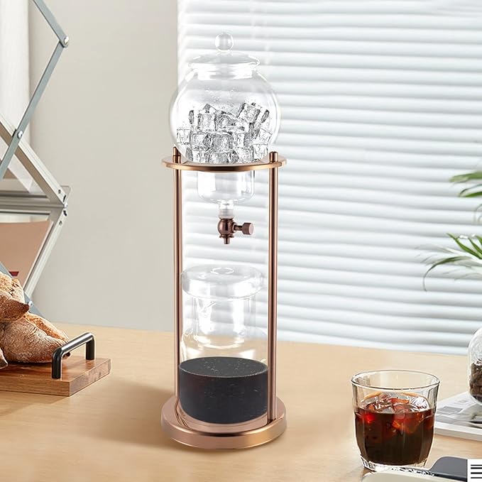 Metal Cold Brew Drip Tower, Ice Cold Drip Tower 600ml Capacity, Iced Coffee Cold Brew Drip Tower, Ice Coffee Maker for Home, Coffee Shops, Offices 6-8 Cups (Gold)
