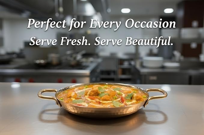 Hammered Copper Tray, Set of 2 Serving Appetizer Tray with Handle for Party, Fruit Platter, Dessert Trays, Serving Dishes: (18.5 cm)