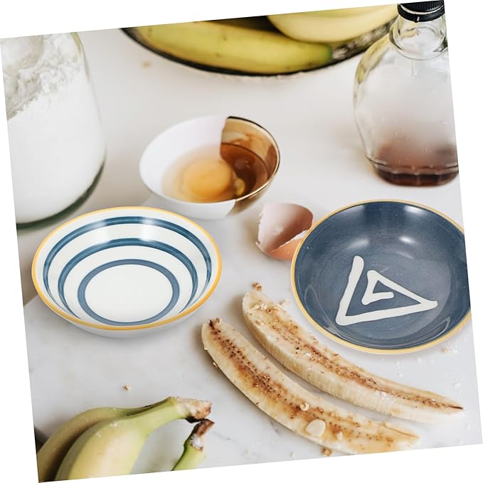Amosfun Japanese Ceramic Seasoning Sauce Dishes Set of 4 Condiment Plates for Kitchen Small Appetizer Dishes Dishwasher Safe for Dipping Sauces and Serving Snacks