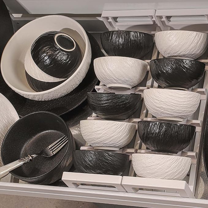 Elegant Black and White Minimalist Matte Ceramic Dinnerware Set, Includes Plates, Bowls, Perfect for Home Dining, Modern Tableware for Everyday Use or Gifting, Ideal for Housewarming