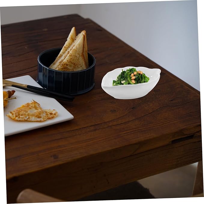 14pcs Small Ceramic Dipping Bowls Leaf-shaped Sauce Dishes Appetizer Plates Serving Plates Ceramic Sauce Bowls Relish Tray
