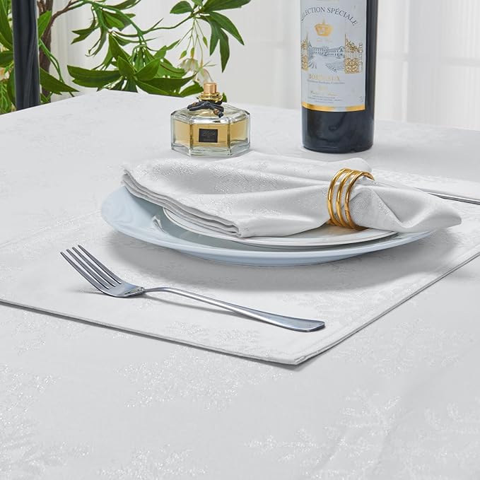 Rectangle Fancy Metallic Sparkling Snowflake Christmas Fabric Table Cloth red Hunter Gold Navy White Silver No-Iron Soil Resistant Woven Holiday Table Cover(White Silver/60x84Inch)