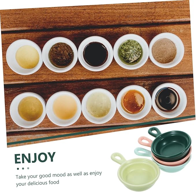 PRETYZOOM 4pcs Creative Ceramic Plates for Dipping Sauce Japanese Style Appetizer Bowls Cute Handle Design for Snacks Soy Sauce and Condiments Matte