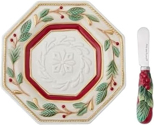 Fitz and Floyd Woodland Holiday Appetizer Plate and Spreader Set, Christmas Serveware with Holly and Berry Design, Festive Snack Plate, 6.75 Inch