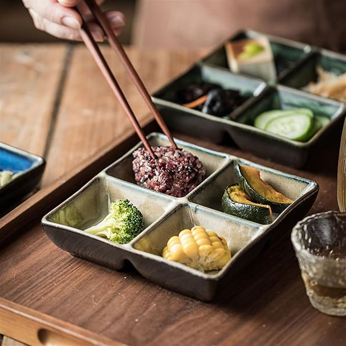 Sauce Dish 1 Piece Multifunctional Compartmentalized Plate Ceramic Snacks Dessert Bowl Snack Plate Roasted Meat Seasoning Sauce Plate Snack Plate(C)