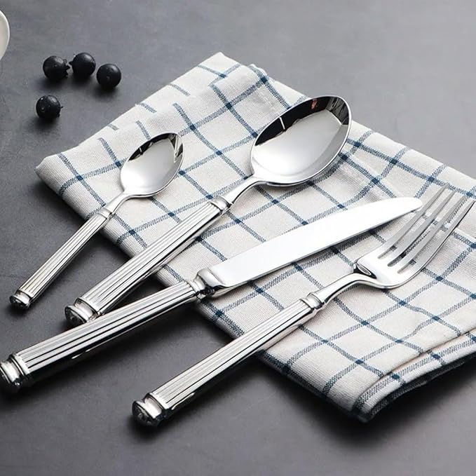 Exquisite Western Food Tableware Set Home Stainless Steel Knife Fork and Spoon Kitchen Flatware Creative Silverware Set Practical
