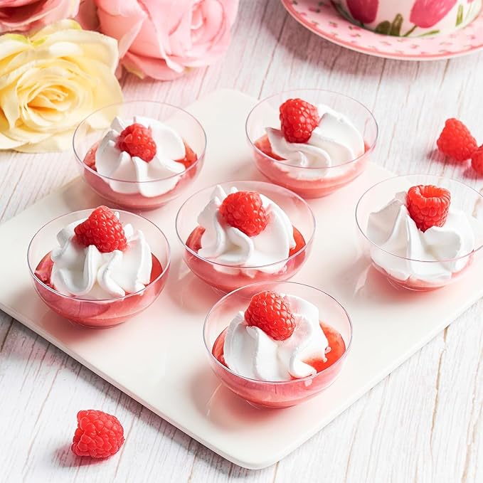 Qeirudu 100 Pack 3 oz Mini Dessert Cups with Spoons, Clear Small Round Party Serving Bowls for Yogurt Parfait Fruit Mousses Appetizer Ice Creams