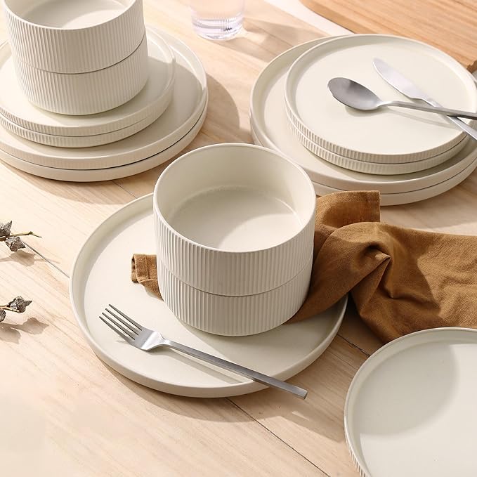 MONITO Ceramic Dinnerware Sets for 4, 18PCS Stoneware Plates and Bowls Sets, Reactive Glaze Dish Set, Chip and Scratch Resistant Double, Microwave and Dishwasher Safe, Matte White