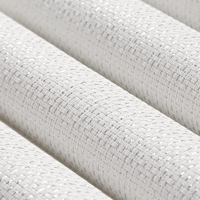 AHHFSMEI Placemats for Dining Table Set of 6 Woven Vinyl Plastic Place Mats Non-Slip Heat Insulation Stain Resistant Table Mats Washable Easy Clean Placemats (White)