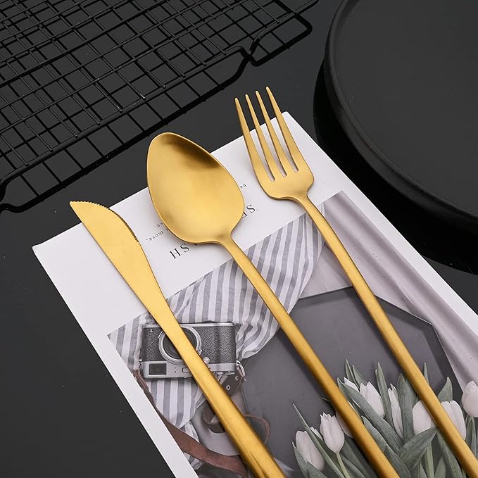 JASHII Modern Silverware Set - 20 Pieces Cutlery Set Matte Gold - Brushed 304 Stainless Steel Flatware Set - Narrow and Long Handle - for Home Dinner and Restaurant