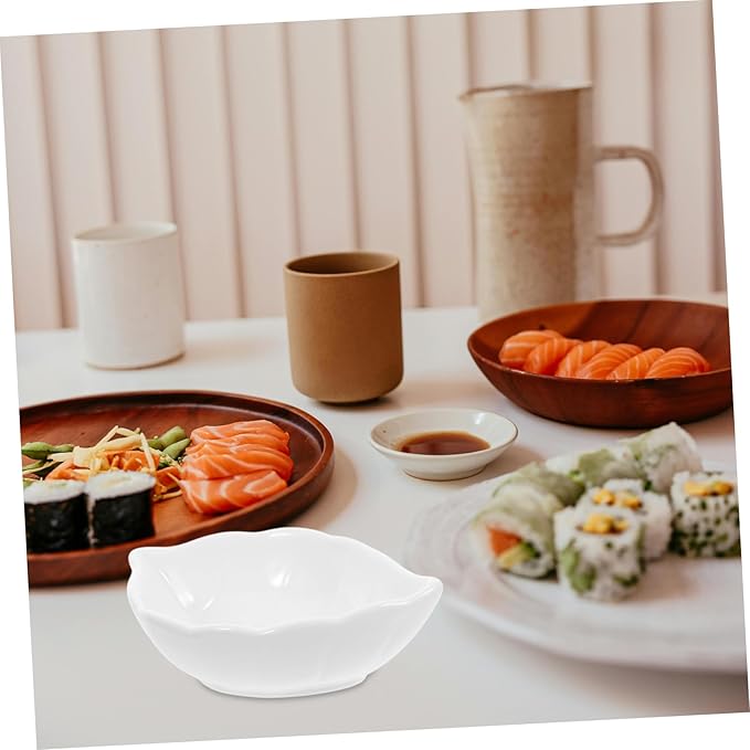 Unomor 4pcs Ceramic Sauce Dishes Bowls Leaf Motif Sauce Plates Versatile Serving Bowls for Condiments Sushi Dipping Appetizers