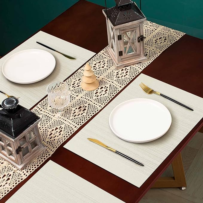 AHHFSMEI Placemats for Dining Table Set of 6 Woven Vinyl Plastic Place Mats Non-Slip Heat Insulation Stain Resistant Table Mats Washable Easy Clean Placemats (Beige Stripe)