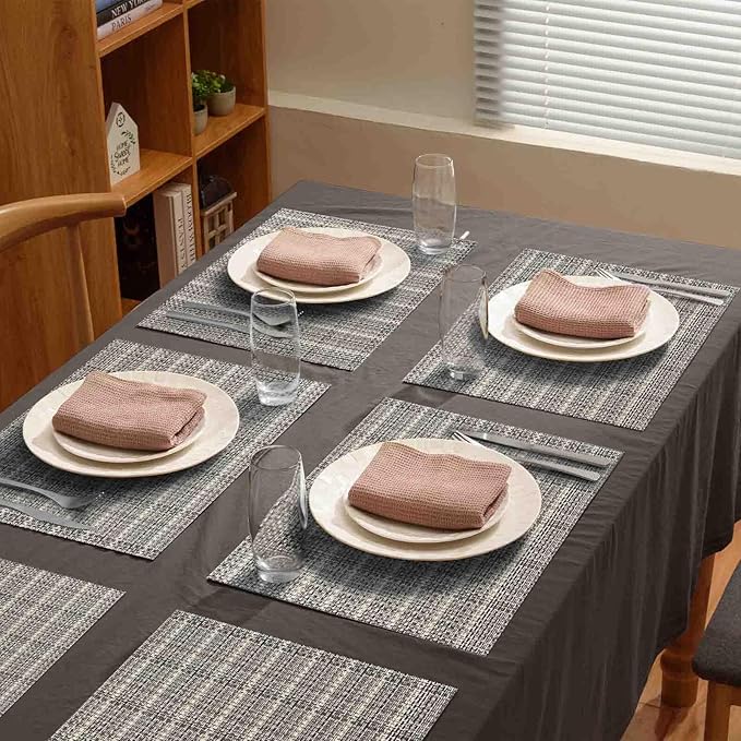 AHHFSMEI Placemats for Dining Table Set of 4 Woven Vinyl Plastic Place Mats Non-Slip Heat Insulation Stain Resistant Table Mats Washable Easy Clean Placemats (Linen gey 4)