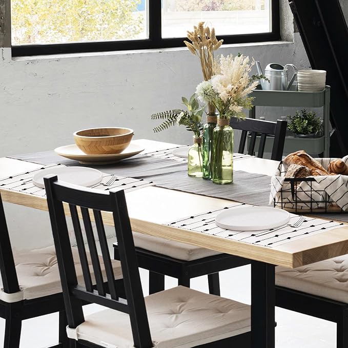 Placemats Set of 8 for Dining Table, Woven Cloth Place Mats for Modern Boho Farmhouse Kitchen Tabletop Decor, Rectangle Washable Polyester-Cotton Table Mats, Black and White Placemats, 13×17.5 inch