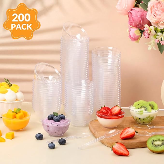 Suclain 200 Pack 2 Oz Dessert Cups with Spoons Round Clear Plastic Party Disposable Appetizer Parfait Cups Serving Bowls for Tasting Party Appetizers Fruit Parfait Trifle Mousse Pudding