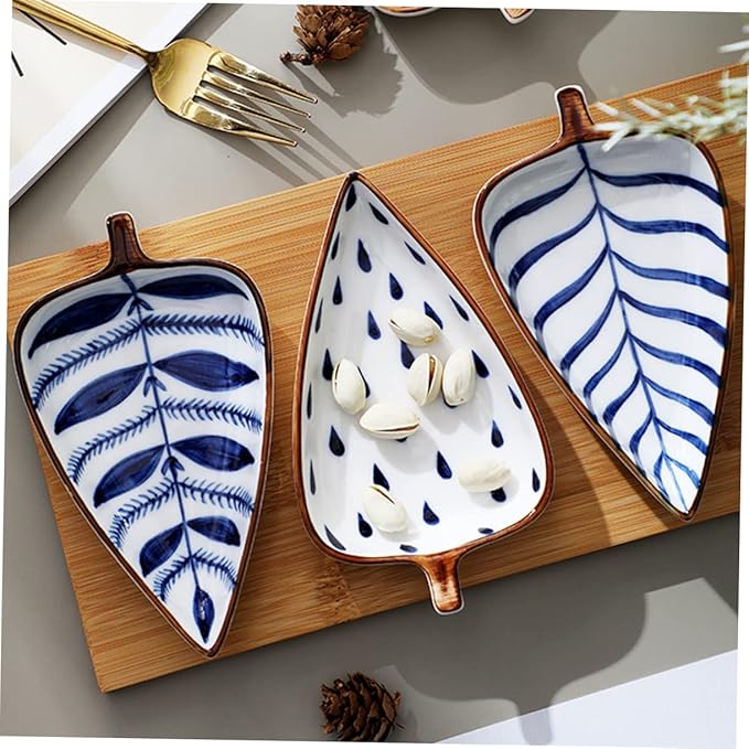 Alipis Mini Snack Dish Stylish Leaf Shape Appetizer Plates for Dipping Sauces for Entertaining Everyday Use Hand-painted Japanese Design