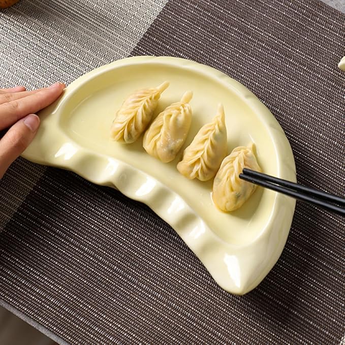 VOSAREA Dumpling-shaped Ceramic Serving Plate Unique Porcelain Salad Dish for Appetizers Snacks Dumplings Microwave Safe Creative Design for Home Dining and Buffets