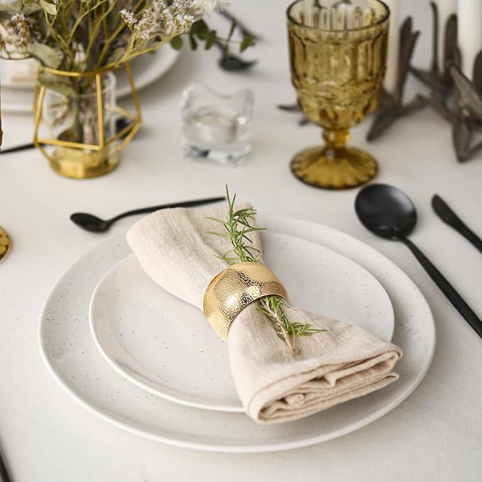 Lallisa 48 Pcs Gold Napkin Rings Bulk Metal Classic Brass Napkin Ring Holders Elegant Farmhouse Cloth Table Decorations for Tea Wedding Anniversary Birthday Dinners Party Supplies