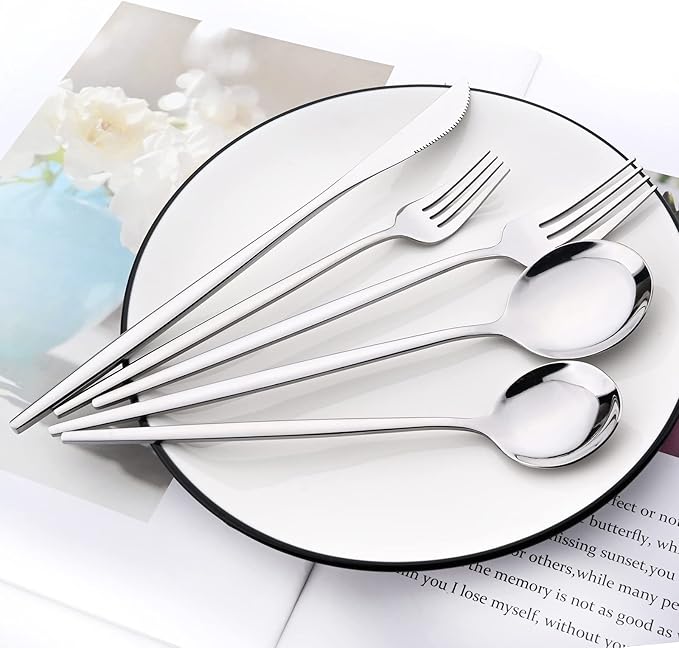 30Pcs Silver Simplicity Mirror Finished Cutlery Set, 18/0 Stainless Steel Daily Use Silverware Kitchen Home Restaurant Party Dessert Flatware Set Include Knife/Fork/Spoon, Service For 6