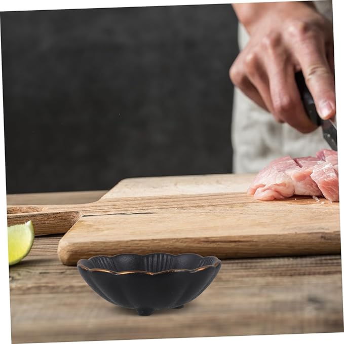 Unique Design Ceramic Plate Black Mini Bowl for Appetizers Salad Sauce for Catering Restaurant