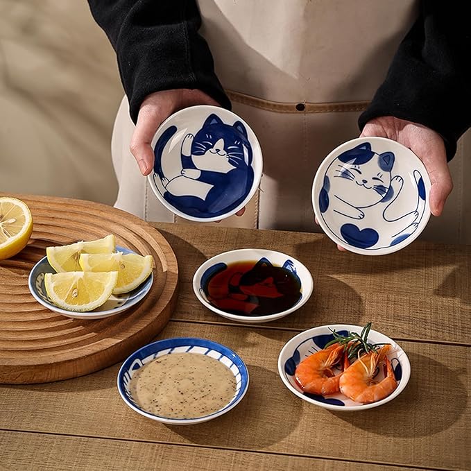 Fashion & Lifestyle Japanese Cute Cat Ceramic Sauce Dish, Seasoning Dish Sushi Soy Dipping Bowl, Appetizer Plates, Serving Dish for Kitchen Home Set of 4