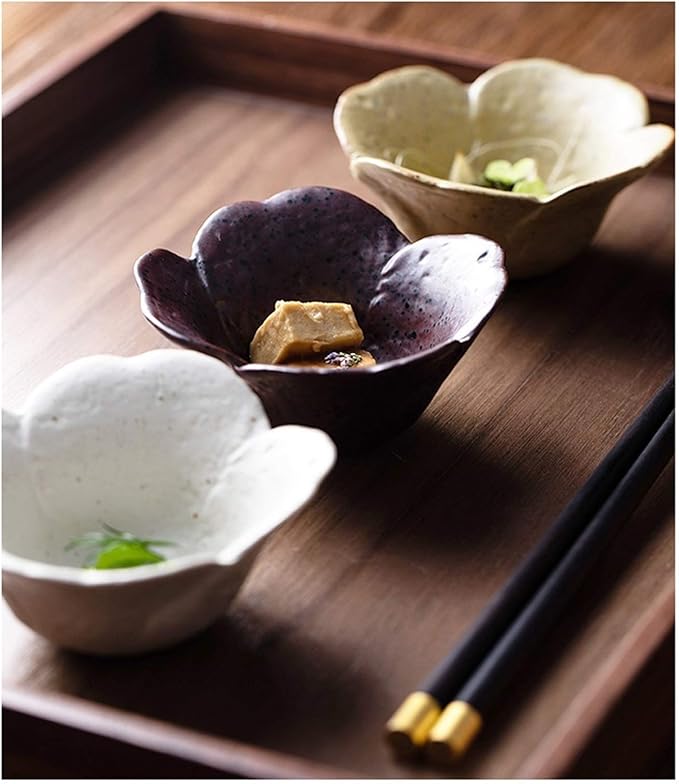 Snack Plate Ceramic Appetizer Plate, Snack Plate, Tableware, Seasoning Plate, Dipping Sauce Plate, Flower-Shaped Sauce Plate Snack Tray (Color : A)