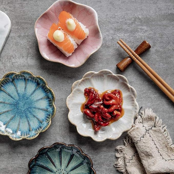 Dipping Sauce Dish Dipping Bowl Appetizer Plates Lotus Leaf Shaped Ceramics Seasoning Dishes Japanese Style Sauce Dish Ketchup Saucer Vinegar Spice Soy Sushi Seasoning Dipping Bowls Dipping Sauce Bowl