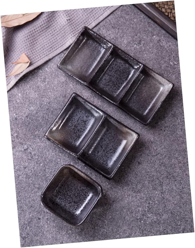 PRETYZOOM 2pcs Ceramic Sauce Dishes Square Shape Flavor Dish Versatile Appetizer Plates for Condiments Fruits and Snacks for Home Restaurant and Entertaining