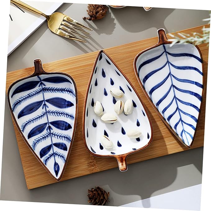 Cabilock Leaf Shape Mini Sauce Plates Ceramic Household Dipping Dishes for Snacks Seasonings and Appetizers Easy to Clean for Desserts and Side Dishes