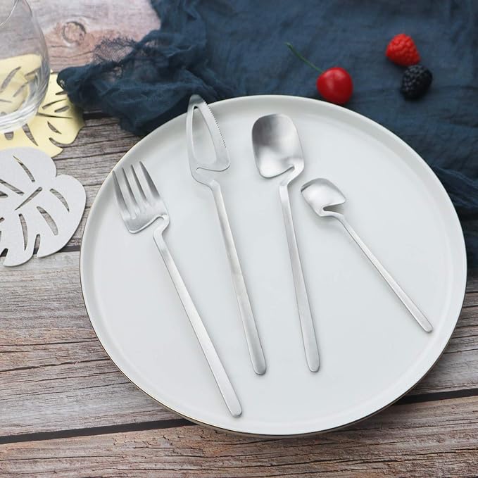 JASHII Mini Teaspoons Set Pack of 8 Stainless Steel Espresso Spoons for Coffee Sugar Dessert Cake Ice Cream Soup Antipasto Cappuccino, 5.3 Inch (Silver)