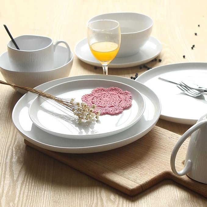 Ceramics Dinnerware Sets, Dinnerware Set, 16 Piece Relief Classic White Porcelain Combination Tableware Set Plates and Bowls Sets for Desserts, Service for 4